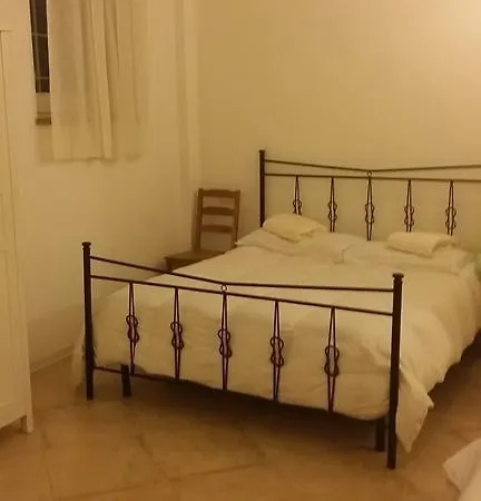 Monolocale Lori 3* Montefalco