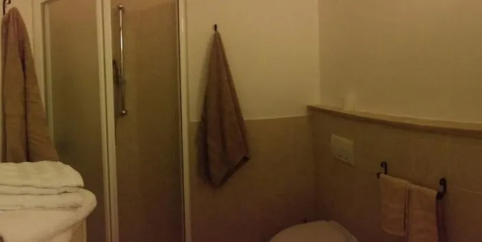 Monolocale Lori بيت ضيافة مونتيفالكو